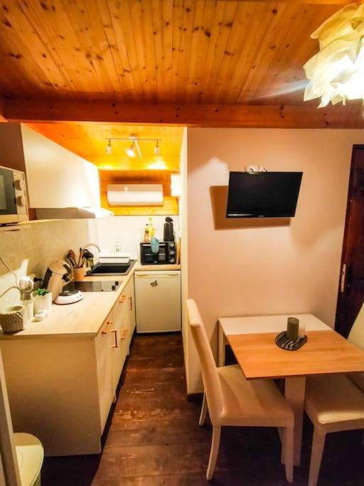 Le Chalet Sous L'Olivier Boulbon Dış mekan fotoğraf